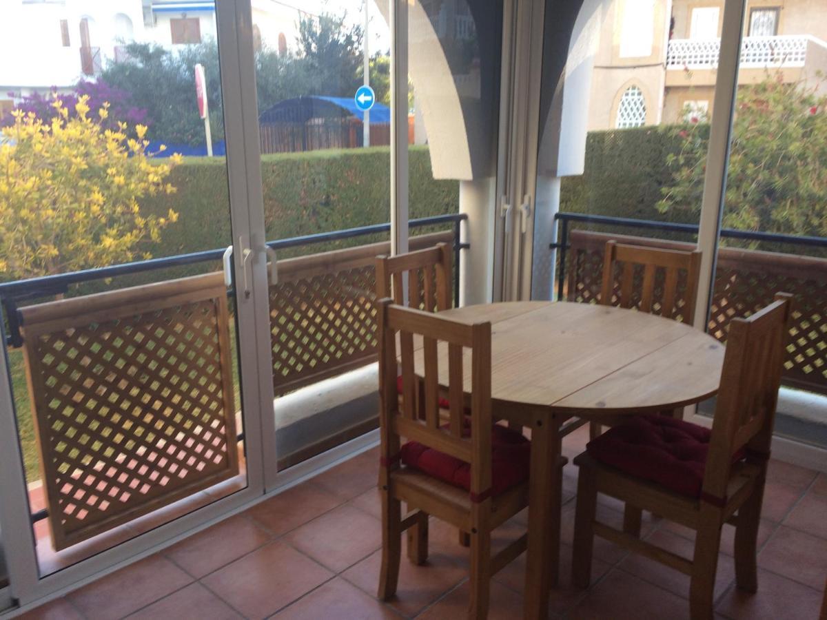 Puerto De Mazarron Large House With Roof Terrace & Sea Views-5 Guests Have 3 Bedrooms & 1 To 4 Guests Have 2 Bedrooms Eksteriør bilde