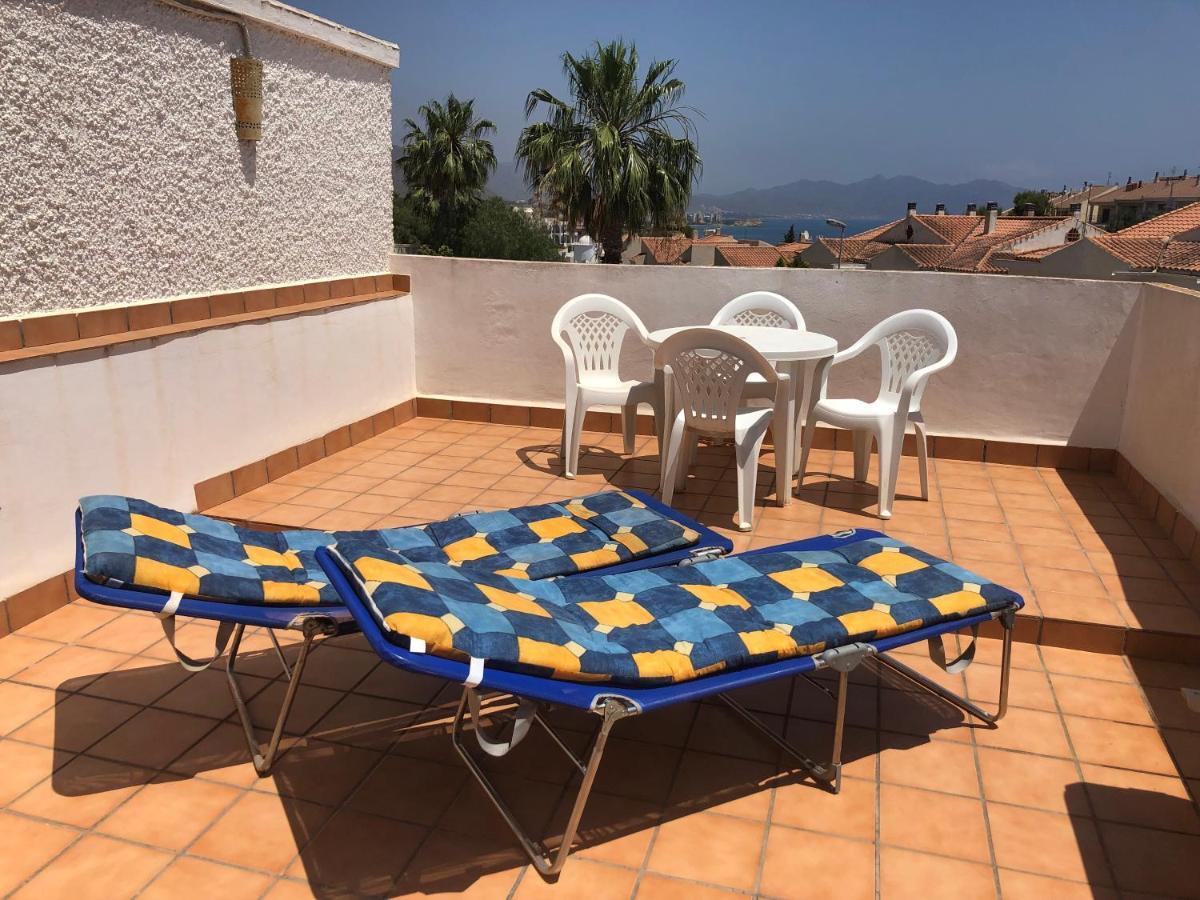 Puerto De Mazarron Large House With Roof Terrace & Sea Views-5 Guests Have 3 Bedrooms & 1 To 4 Guests Have 2 Bedrooms Eksteriør bilde